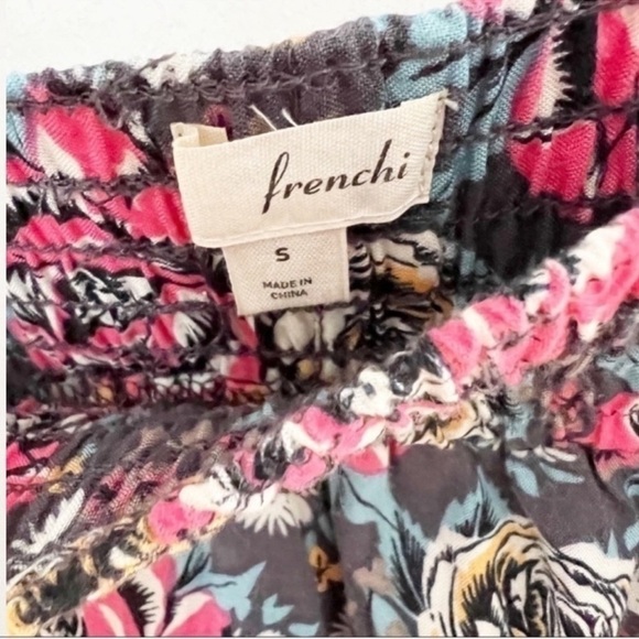 Nordstrom Frenchi Pink Rose Print Skater Mini Skirt Size Small Elastic Waist - Picture 4 of 5